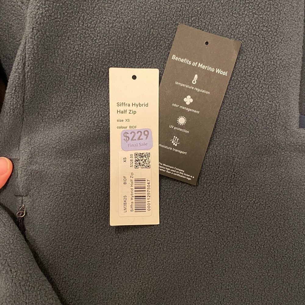 Lululemon lab wool jacket - Picture 3 of 4